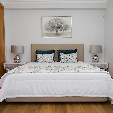 Casa D’adélia Villa *